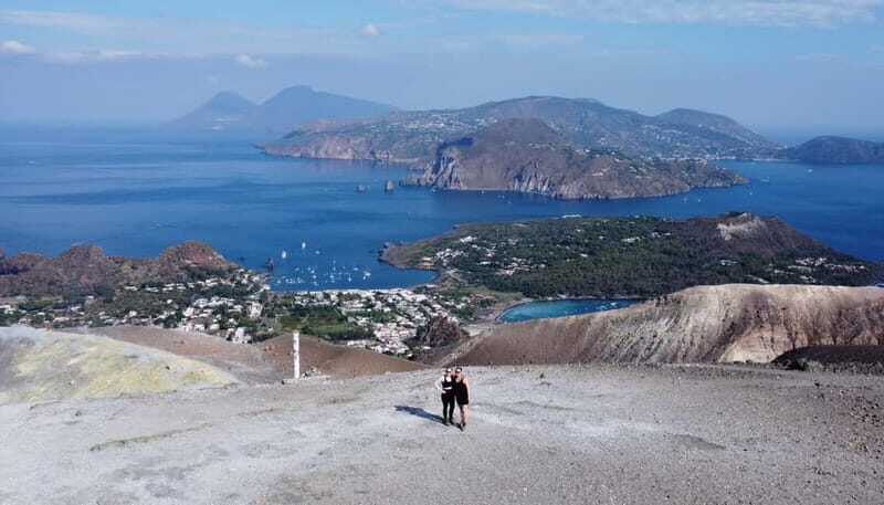 Trekking to discover the Great Crater of Vulcan - Who Will Love This Tour?