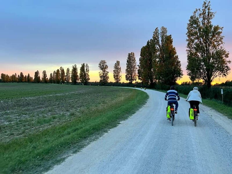 Treviso-Jesolo: Bike tour along the Sile cycle path with drop-off by bus - An Overview of the Experience