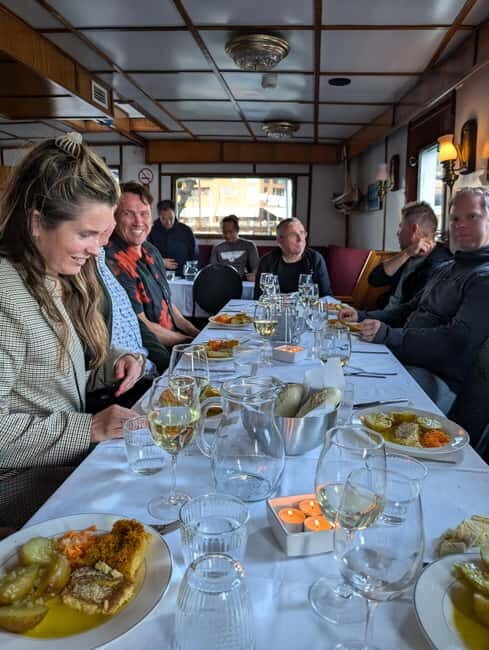 Tromsø: Midnight Sun Or Northern Lights Cruise - An In-Depth Look at the Experience