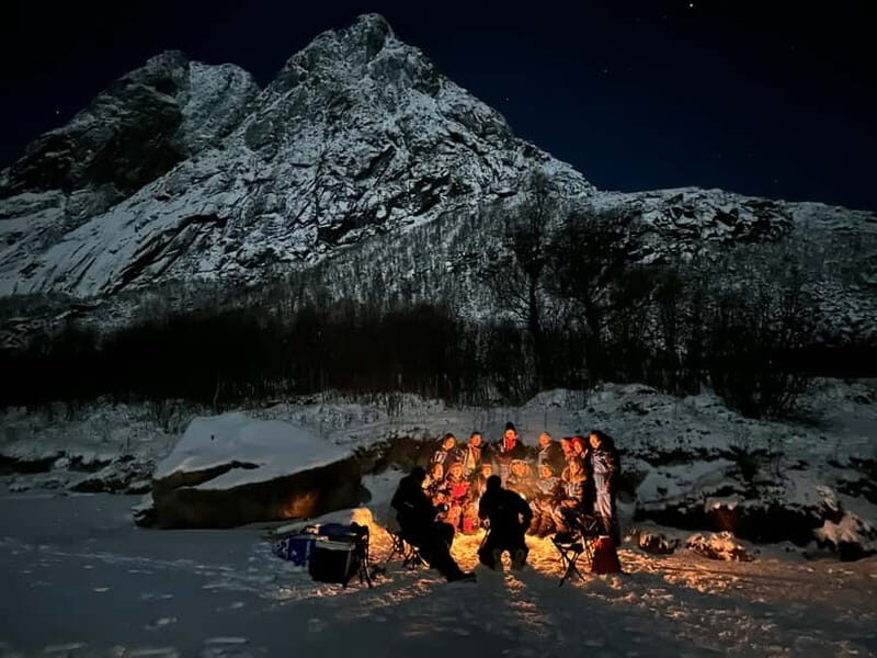 Tromsø: Northern Lights Focus Tour, German/English, minibus, meal - Who Is This Tour Best Suited For?