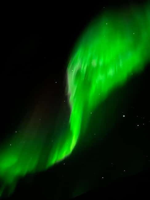Tromsø: Private Northern Lights Chase with a Local Guide - Analyzing the Itinerary: What You’ll Experience