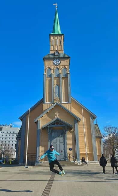Tromsø: The Arctic Run - Running Tour with local stories - The Itinerary Breakdown