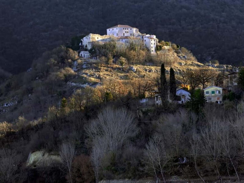 Turano Lake: full day trip with Hike, Castle, Tour and Lunch - Who Will Love This Tour?