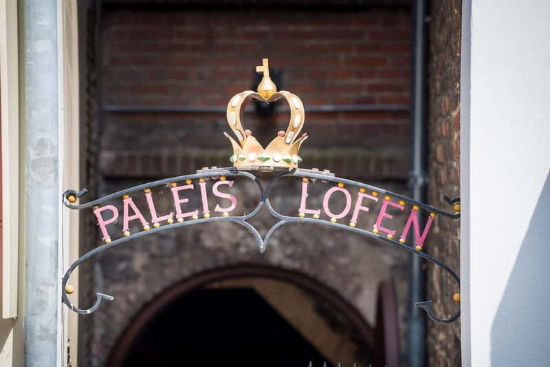 Utrecht: Lofen Palace with Entry Ticket & Guide (Dutch) - Key Points