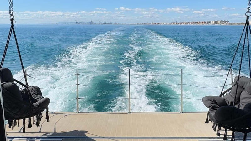 Valencia: Luxury boat ride with captain, drinks, and private bathroom - Why Choose This Luxury Catamaran?