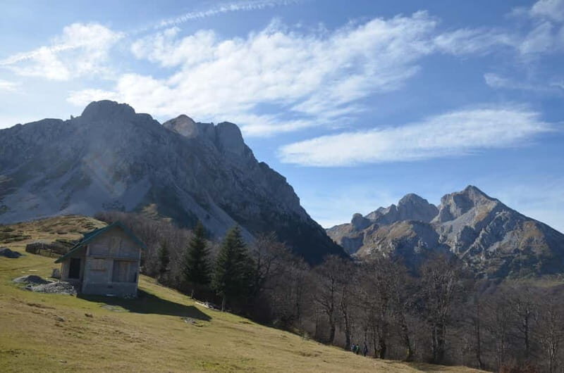 Vasojeviki Kom Hiking Private Tour - How the Itinerary Unfolds