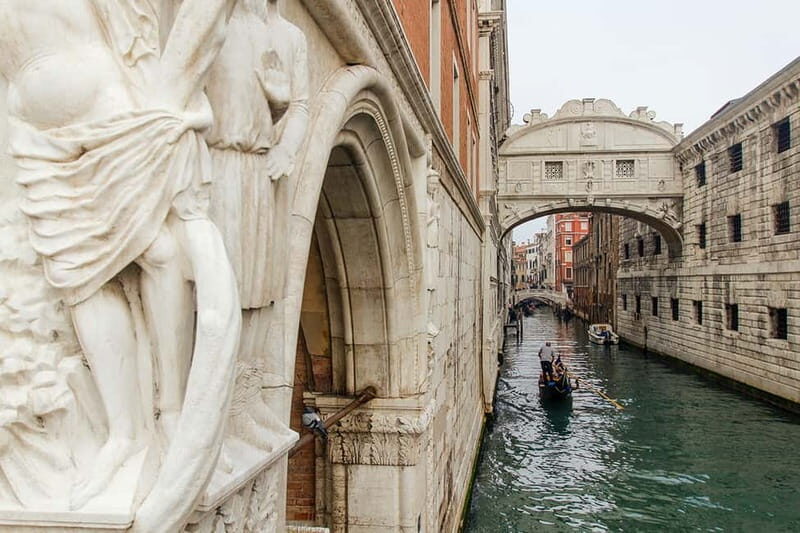 Venice: Doges Palace, Prison, and Secret Passageways Tour - The Exclusive Entrance into Doge’s Palace