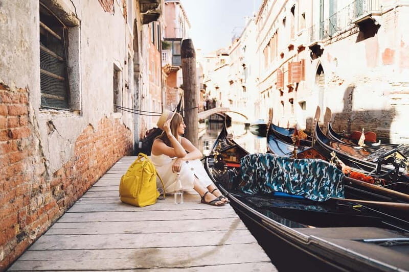 Venice on Foot and Water: Walking Tour with Gondola Ride - What to Expect and Practical Details