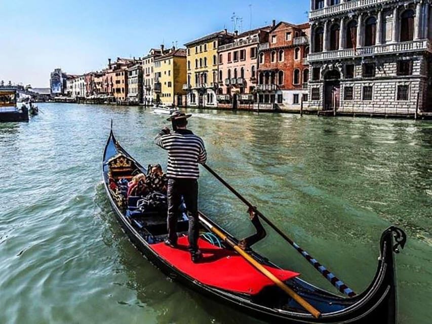 Venice: Rialto Bridge Guided Tour and Shared Gondola Ride - Why This Tour Offers Great Value