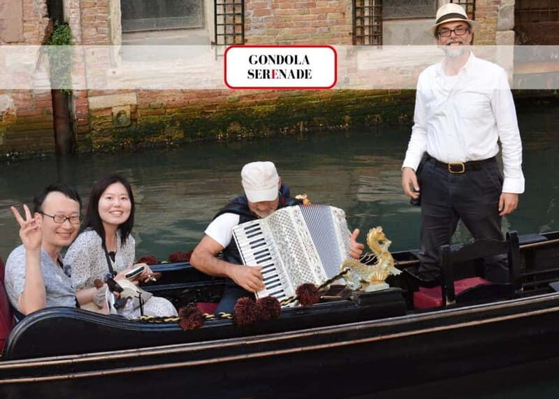 Venice: Romantic Shared Gondola Serenade on the Grand Canal - What Previous Guests Say