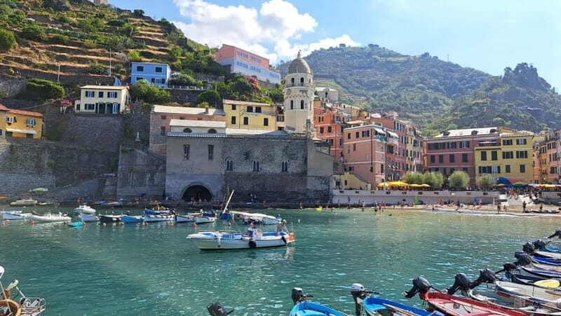 Vernazza: Cinque Terre Cruise with Sunset Aperetif Option - Exploring the Tour Itinerary and What You Can Expect