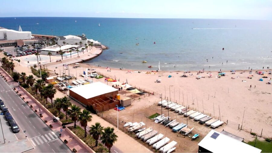 Vilanova i la Geltrú: Guided Kayak Tour 2-Hour - FAQ  