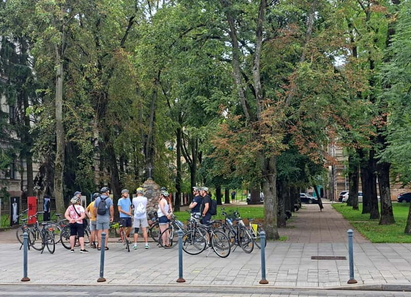 Vilnius: Soviet Vilnius Bike Tour - Key Points