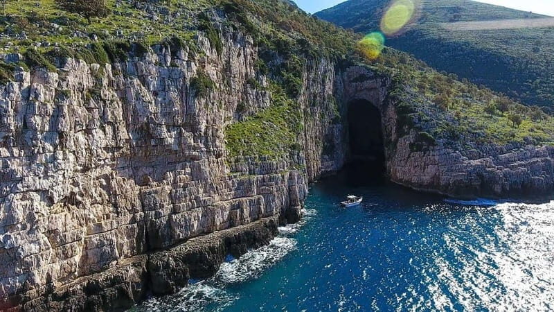 Vlorë: Private Speedboat to Haxhi Ali Cave & Karaburun - What’s Included and What to Consider