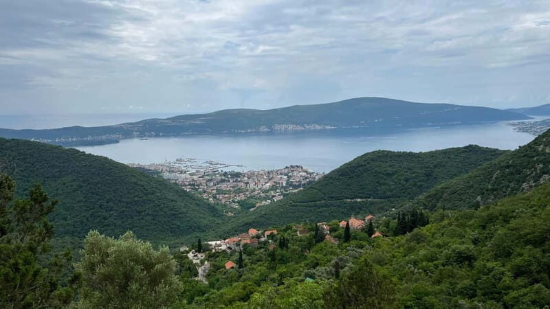 Vrmac Hill E-MTB Adventure - The Ride Up: From Coast to Mountain