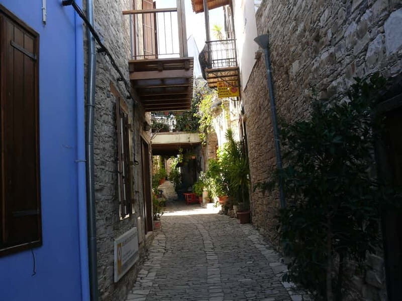 Walk around Pano Lefkara village and Lefkara lake - Who Will Love This Tour?