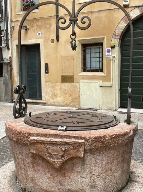 Walk in the Castrum Romano of Verona: tales and legends - The Experience: Length, Group, and Practicalities