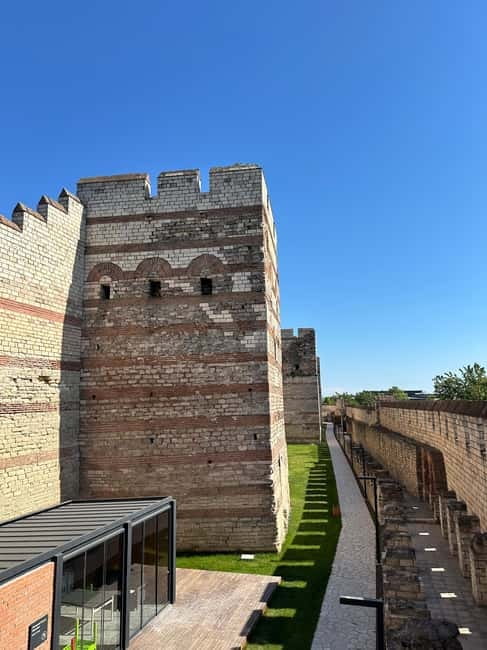 Walls of Contantinople and Blachernea Palace Tour - What’s Included and How It Adds Value