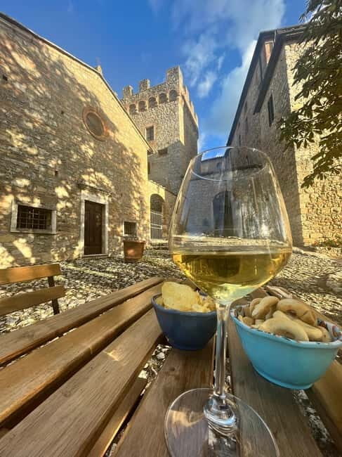 Wine aperitif at the Castle - Price and Value