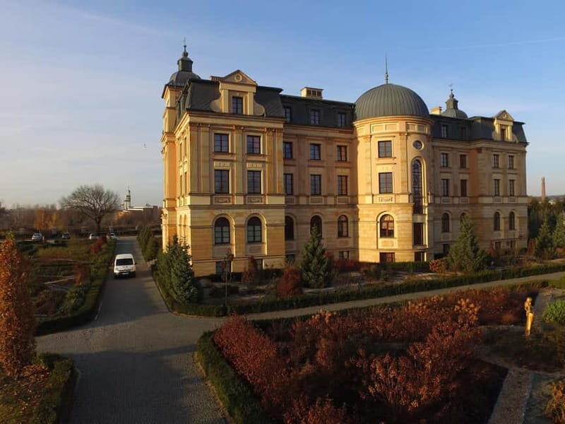 Wocawek private guided city tour - Who Should Consider This Tour?