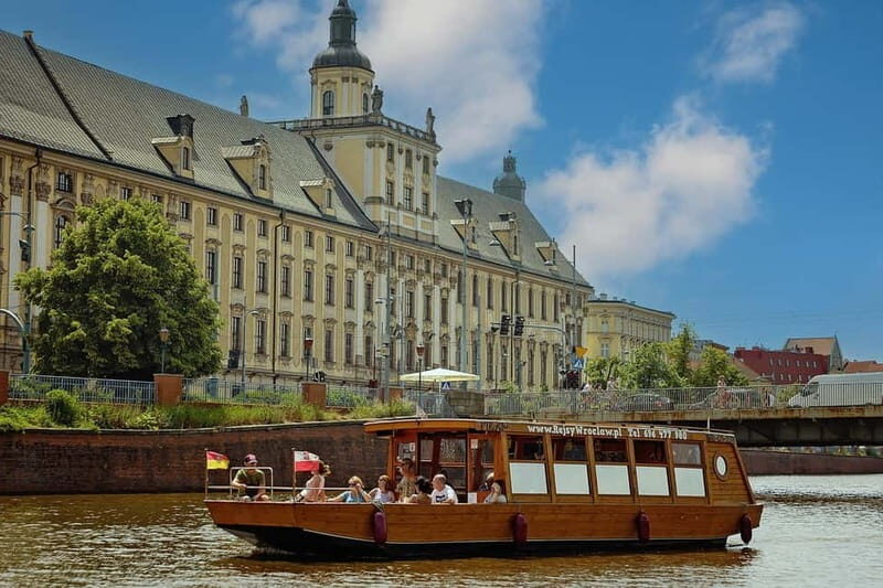Wroclaw: Old Town Nighttime Cruise Ticket - The Itinerary and What to Expect
