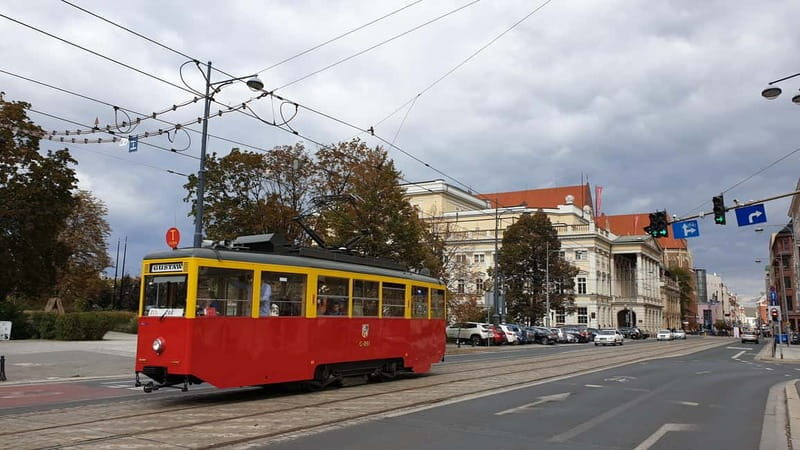 Wroclaw: Private Tour by smal Historic Tram 1,5h 13-16 seats - Itinerary Breakdown: What to Expect