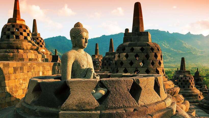 Yogyakarta: Borobudur and Prambanan Temples Guided Tour - What Makes This Tour Stand Out?