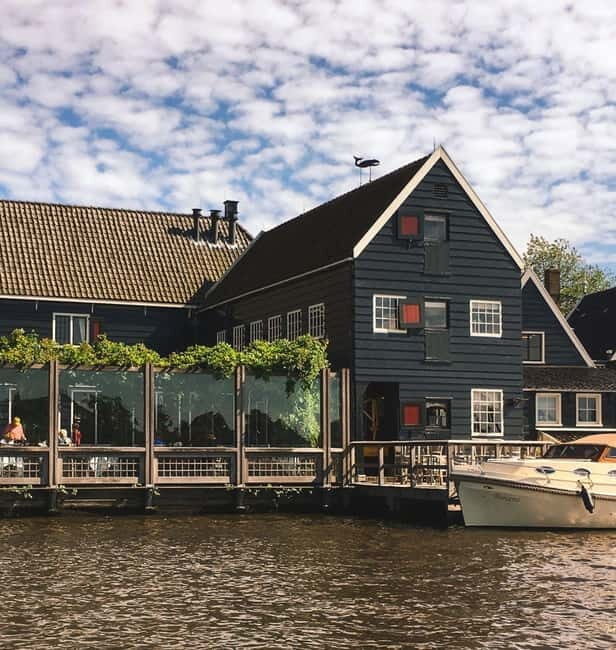 Zaanse Schans: Windmill Audio Guide with Dutch Lunch - Discovering Zaanse Schans: What to Expect