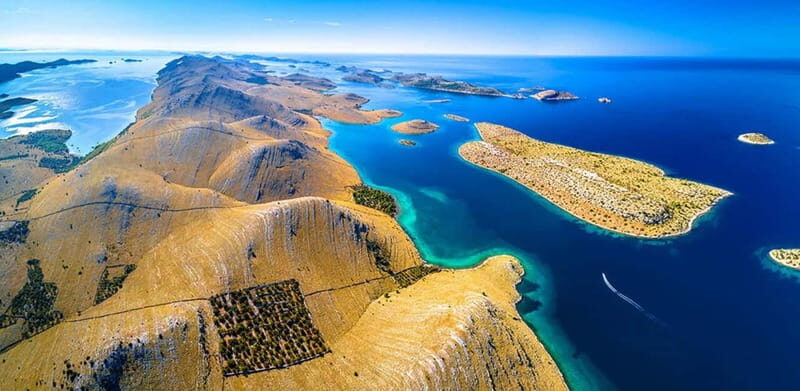 Zadar Luxury Group or Private Speedboat Tour - What Are the Key Benefits?