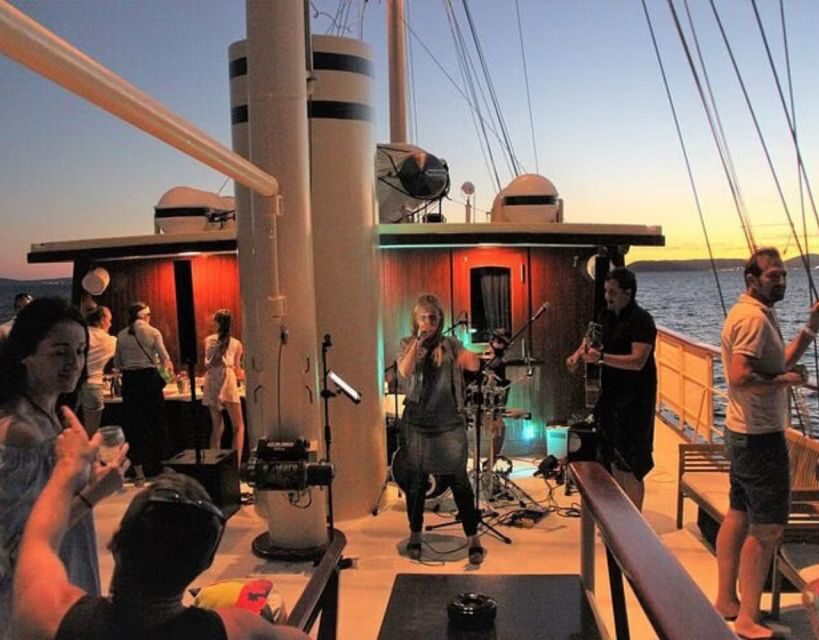 2-Hour Sunset Cruise Split - Analyzing the Experience: Value and Atmosphere