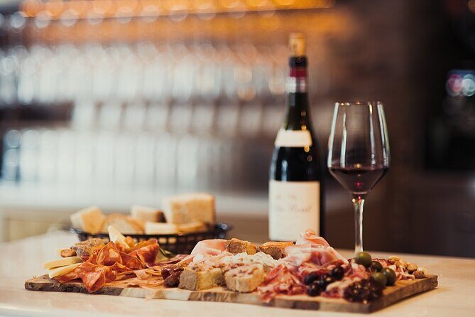 All Inclusive Food Tour of Annecy Old Town with Local Guide - Deep Dive into the Itinerary