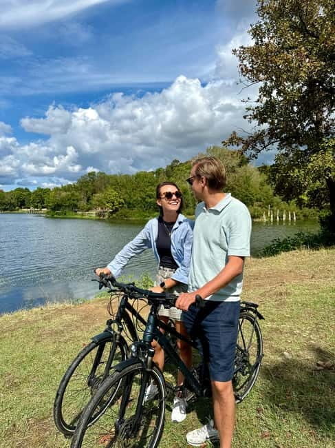 Bike or E-Bike Tour Tirana : Highlights & Grand Park Guided - The Itinerary: What to Expect