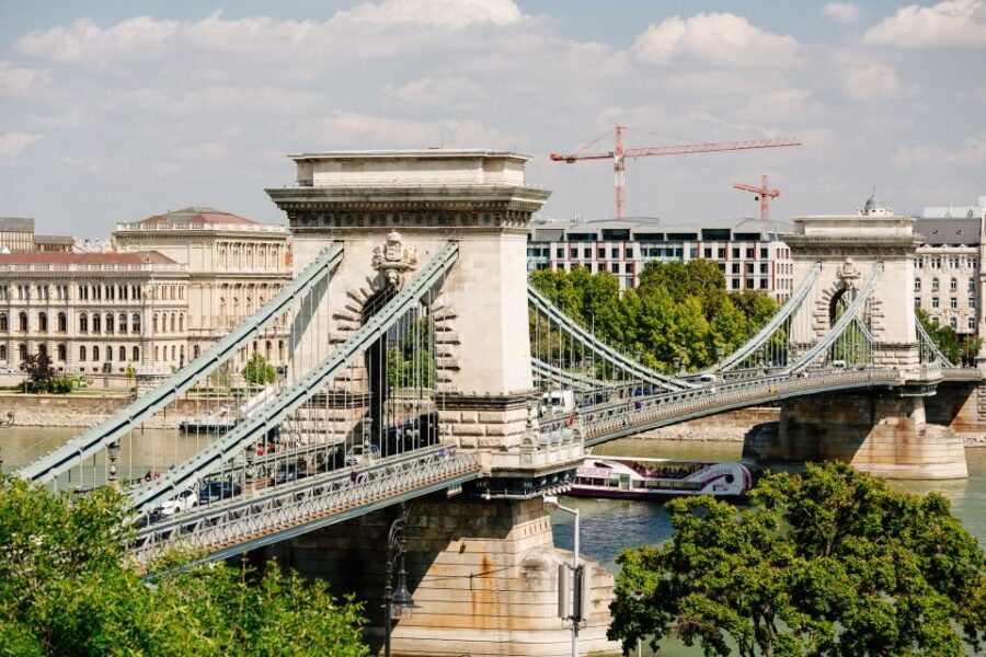 Budapest Day Trip from Vienna - The Value of This Tour