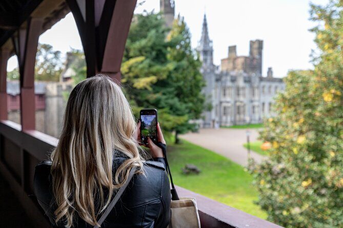 Doctor Who and Cinematic Cardiff: Self Guided Walking Tour - Cardiff Courthouse and City Hall: Political Drama Settings