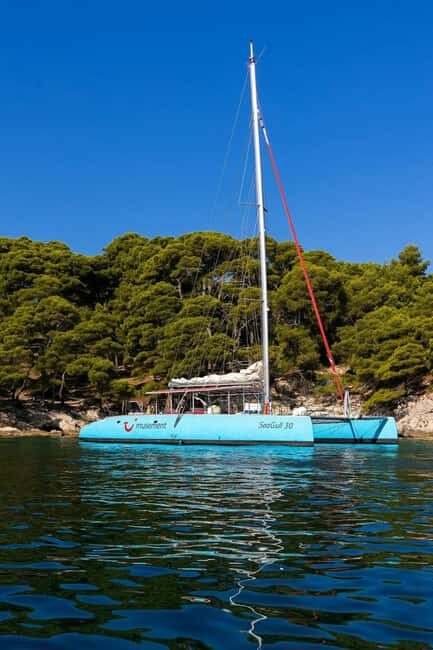 Dubrovnik: Best of the Elaphites by Catamaran - Exploring Ipan Island: A Glimpse into the Past