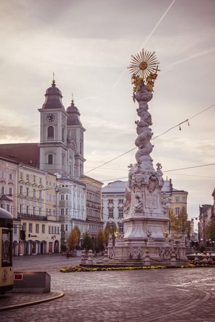 Linz Exploration: Private Walking Tour with Local Guide - How Does the Price Reflect Value?
