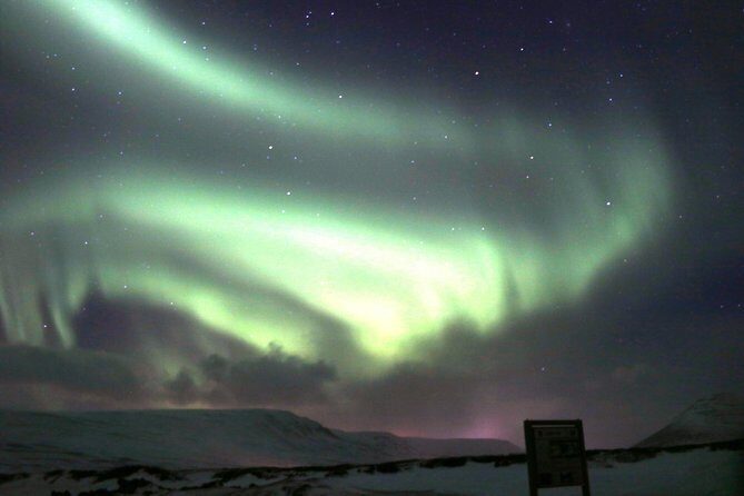Northern Lights 4x4 Jeep/van Tour from Akureyri - What Makes This Tour Stand Out