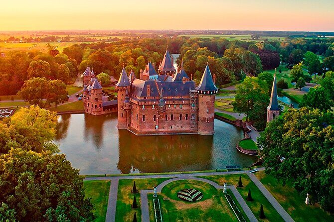 Private Excursion to Utrecht and Haar Castle - Haar Castle: Fairytale Elegance with a Modern Twist