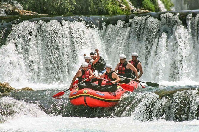 Rafting activity full of adrenaline - Who Will Love This Tour?