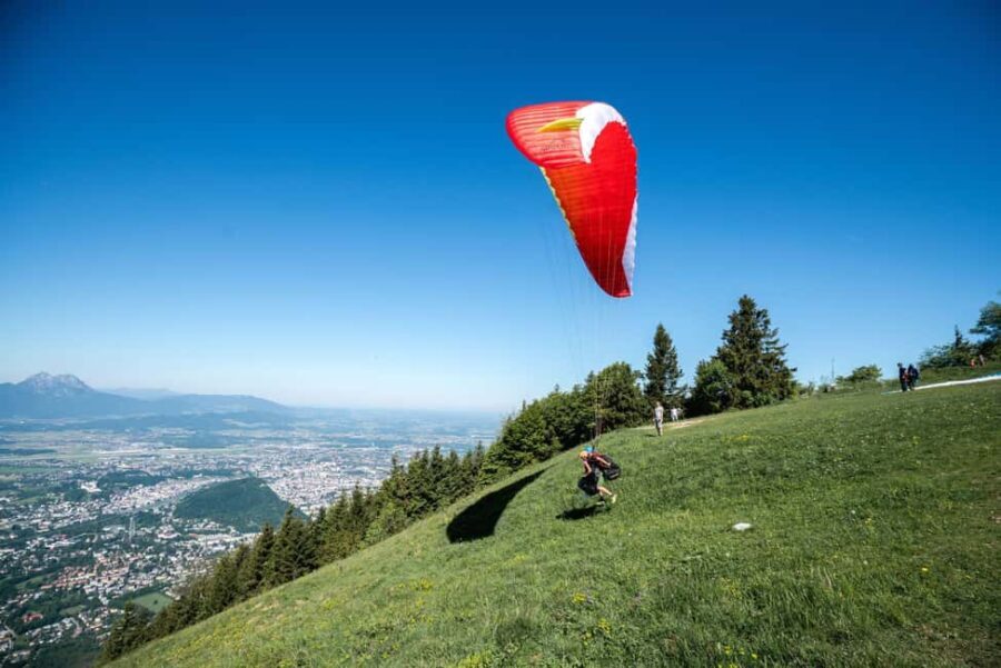 Tandem Paragliding Salzburg City - The Self-Contained Experience & Who It’s Best For