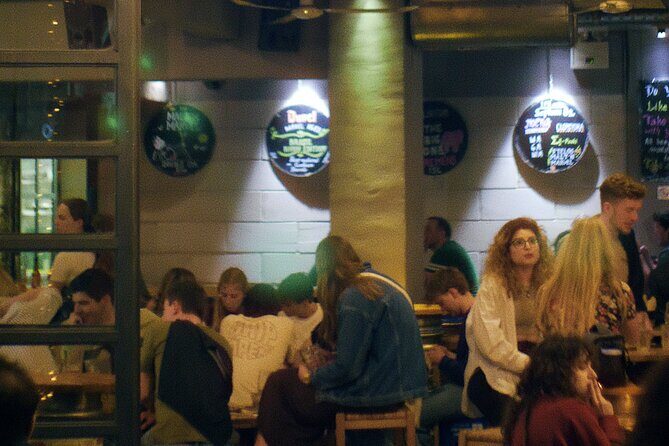 Thursday & Friday Night Pub Crawl for Professionals in Athens - Practical Details & What to Expect