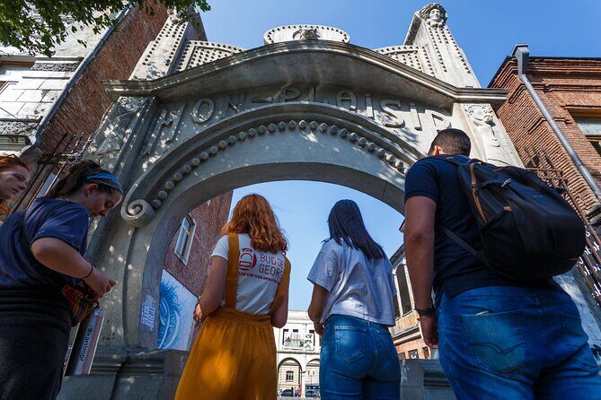 1-Hour Kutaisi Guided Walking Tour - Who Should Consider This Tour?