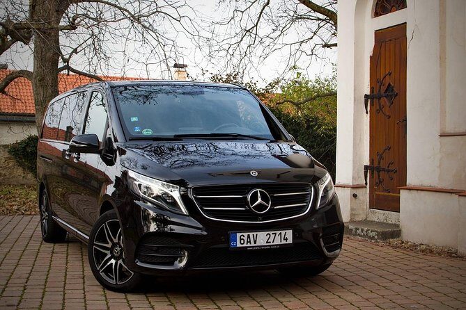 1-way Prague to Vilshofen private transfer - Mercedes Benz - up to 7 passengers - The Review from Travelers: Real Perspectives