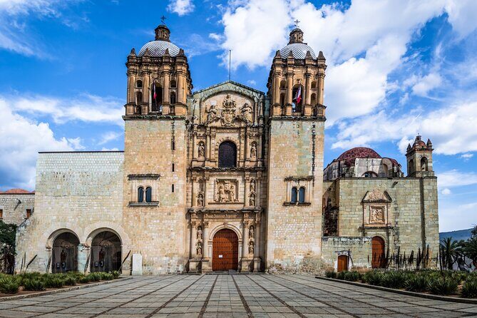 2-Day Guided Tour in Oaxaca with a Certified Guide - Day 1: Diving into Oaxaca’s Heritage and Natural Beauty
