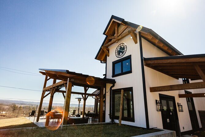 2 Vineyard Wine Tour of Western NC - What You Can Expect from the Experience