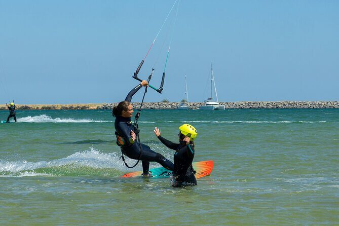 2,5-hour Semi-private Kite Course with your own Kite! - The Sum Up
