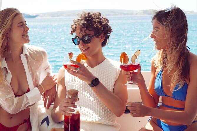 3-hour boat trip at sunset in the bay of Palma - Who Will Love This Trip?