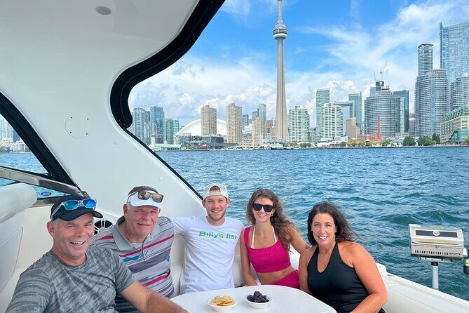 60-Minute Toronto Luxury Yacht Sightseeing Prosecco Cruise! - Who Will Appreciate This Experience?