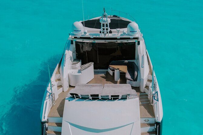 82 Feet Mega Yacht Rental up to 15pax in Cancun - Why This Yacht Experience Stands Out
