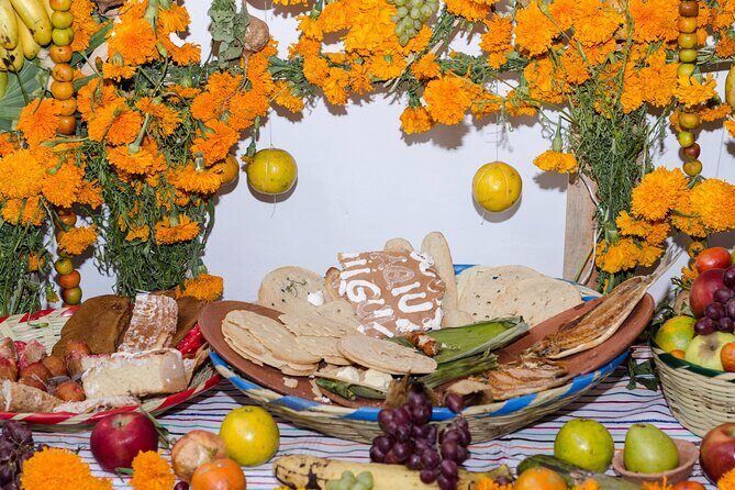 A Romantic Private Tour Through Playa Del Carmen - Parque Los Fundadores: A Cultural Oasis